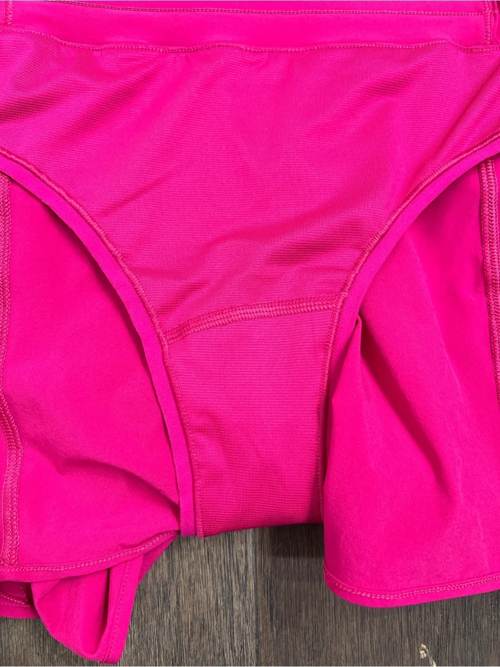 NEW Lululemon Hotty Hot High-Rise Lined Short 4